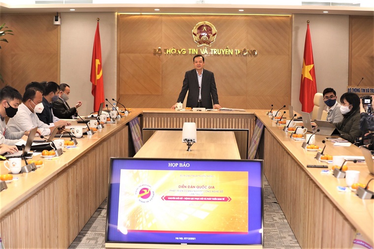 Bộ Thông tin và Truyền thông họp báo về "Diễn đàn Quốc gia Phát triển Doanh nghiệp Công nghệ số Việt Nam lần thứ III" 07