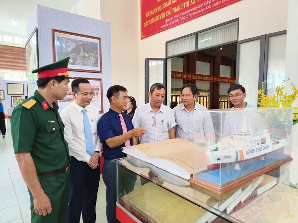 Quảng Nam tổ chức triển lãm "Hoàng Sa, Trường Sa của Việt Nam - Những bằng chứng lịch sử và pháp lý"